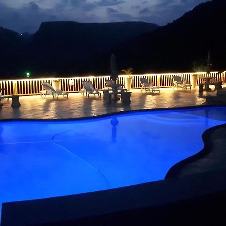 Umtamvuna View Cabanas Порт-Эдвард Экстерьер фото